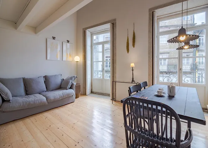 Διαμέρισμα Charming With Convenient Access *